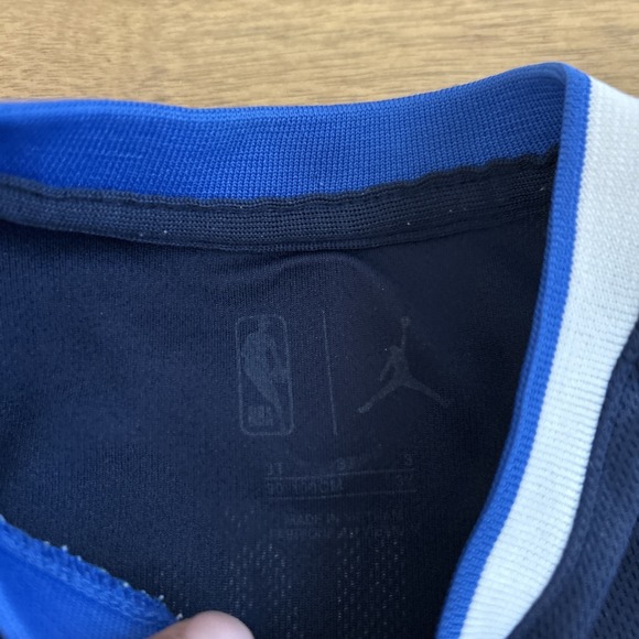 Luka Doncic Nike Dallas Mavericks Jersey #77 Size 3T Toddler Kid Navy Air Jordan - Picture 5 of 6